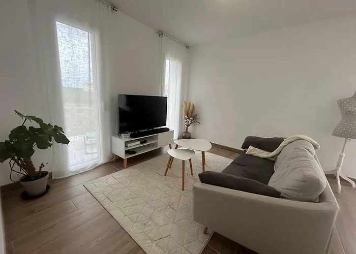 Pensión Pavillon Le Mexico - 8 Min Futuroscope Saint-Georges-les-Baillargeaux