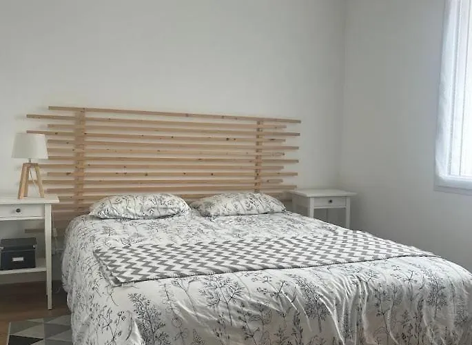 Pavillon Le Mexico - 8 Min Futuroscope Pensión 4*